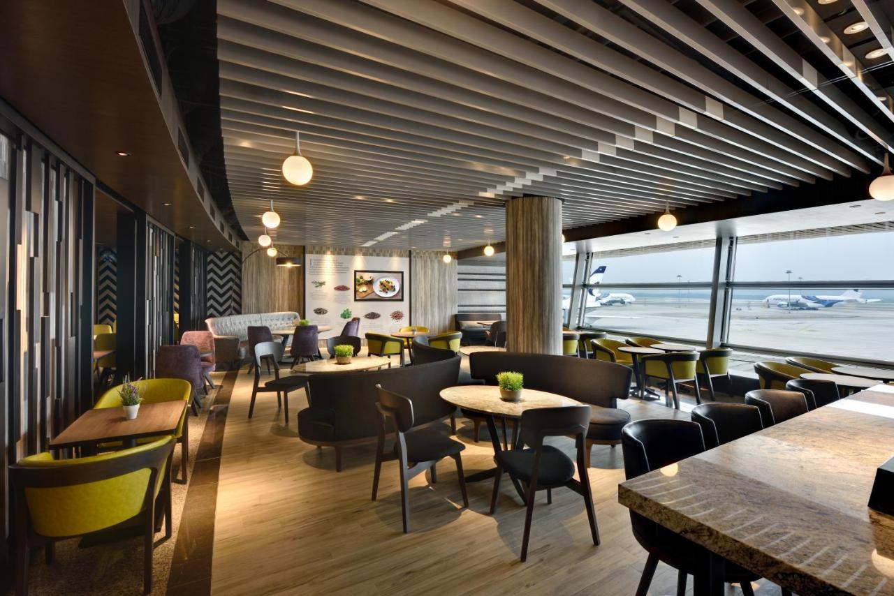 Plaza Premium Lounge Sepang Exterior photo